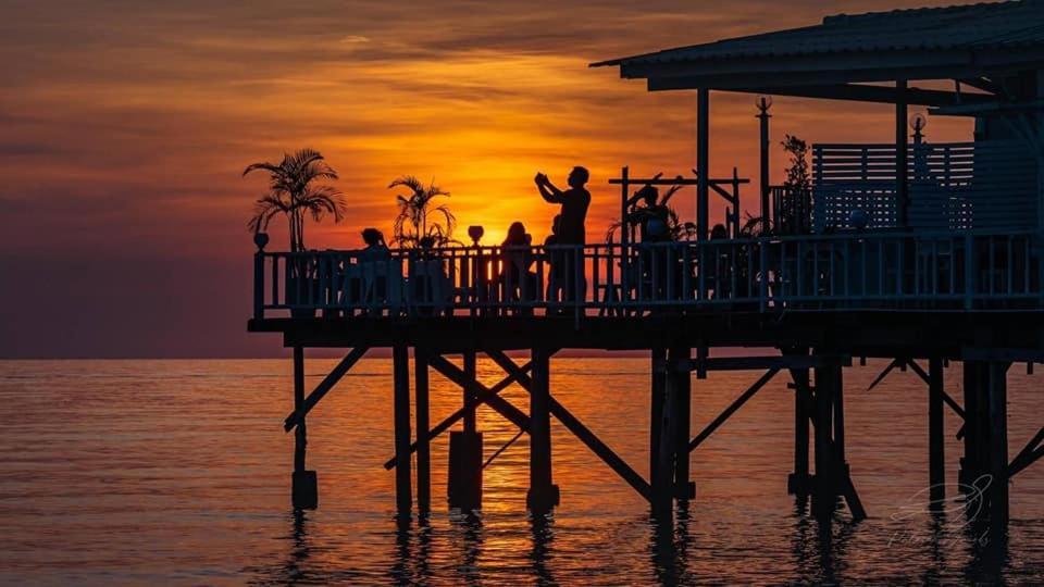 Karoon Hut Hotel Huahin Kültér fotó